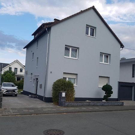Ferienwohnung Rhein-Main フレールスハイム・アム・マイン エクステリア 写真