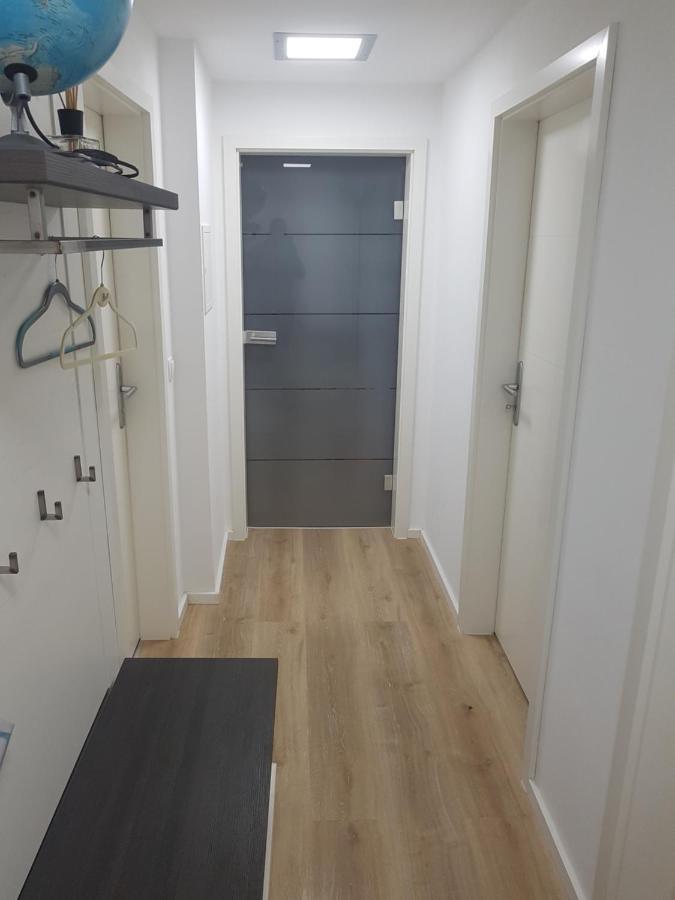 Ferienwohnung Rhein-Main フレールスハイム・アム・マイン エクステリア 写真