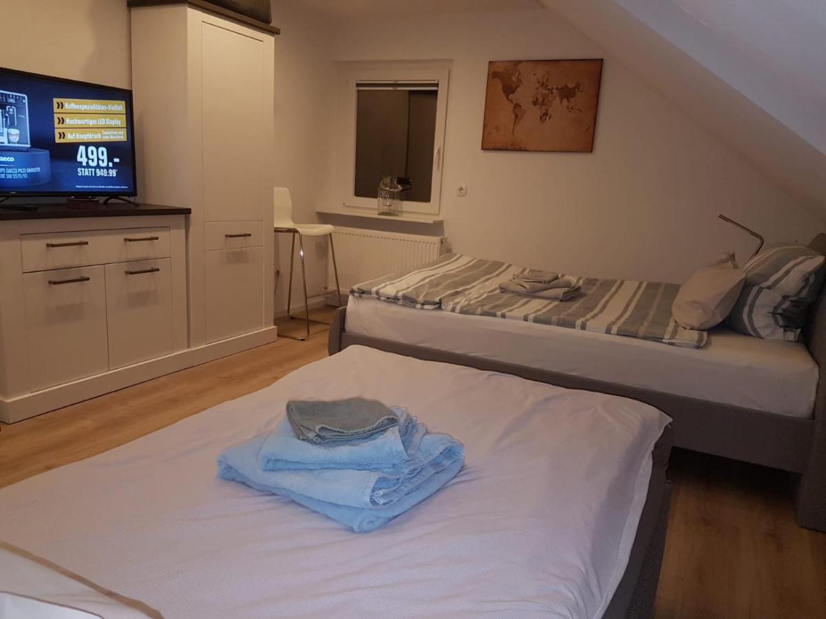 Ferienwohnung Rhein-Main フレールスハイム・アム・マイン エクステリア 写真